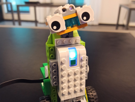 evolutie Gek Geloofsbelijdenis Permeke | Bibfabriek - Workshop programmeren met LEGO WeDo